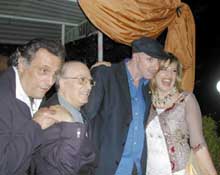  Da sinistra dello schermo:Andrea Roncato,  Don Santino Spartà, Alex Partexano, Antonella D'Onofrio con A.Roncato,Don Santino Spartà .F.to Vtservice.it