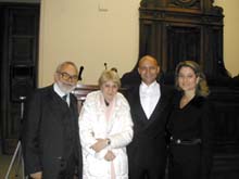 da snistra schermo:Presidente Associazione Pescatorid'Uomini e signora R,Lovera con Carla Natali