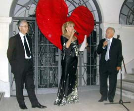 Milly Carlucci con i Proff. Lucio Parenzan e Vittorio Vanini-foto Vtservice