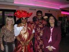 da sx : M.R.Sangiuolo-una signora nigeriana-Oliver Iwuajok  e Rosa Maria Bassi