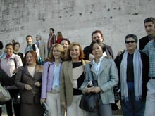 Franca Eckert Coen con il suo gruppo multietnico